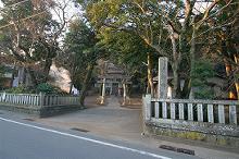 マウスクリックで拡大/縮小します