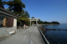 マウスクリックで拡大/縮小します