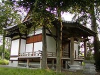 マウスクリックで拡大/縮小します