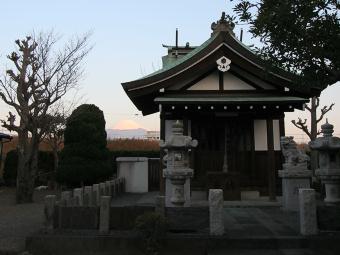 マウスクリックで拡大/縮小します