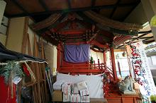 マウスクリックで拡大/縮小します