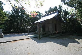 マウスクリックで拡大/縮小します