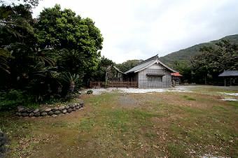 マウスクリックで拡大/縮小します