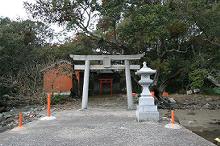 マウスクリックで拡大/縮小します