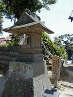 マウスクリックで拡大/縮小します