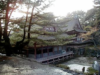 マウスクリックで拡大/縮小します