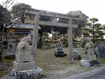 マウスクリックで拡大/縮小します