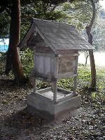 マウスクリックで拡大/縮小します