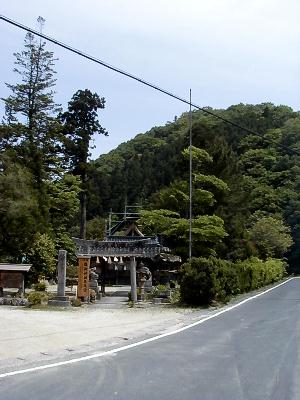 マウスクリックで拡大/縮小します