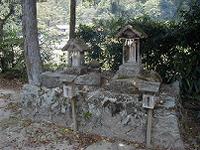 マウスクリックで拡大/縮小します