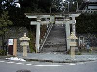 マウスクリックで拡大/縮小します