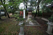 マウスクリックで拡大/縮小します