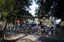 マウスクリックで拡大/縮小します