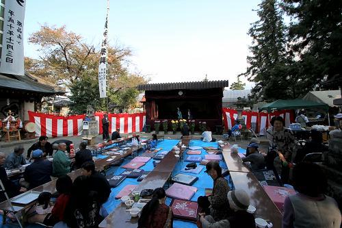マウスクリックで拡大/縮小します