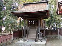 マウスクリックで拡大/縮小します