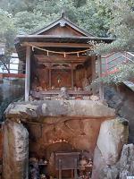 マウスクリックで拡大/縮小します