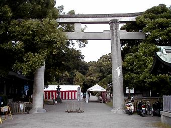 マウスクリックで拡大/縮小します