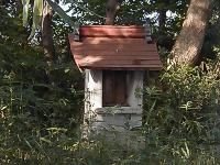 マウスクリックで拡大/縮小します