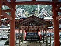 マウスクリックで拡大/縮小します