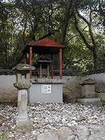 マウスクリックで拡大/縮小します