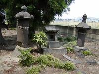 マウスクリックで拡大/縮小します