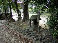 マウスクリックで拡大/縮小します