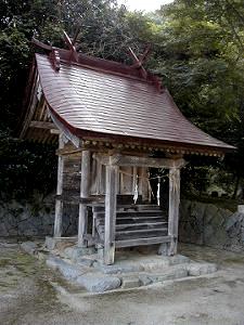 マウスクリックで拡大/縮小します