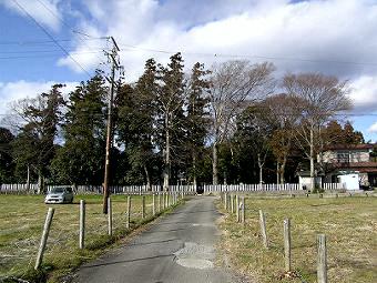 マウスクリックで拡大/縮小します
