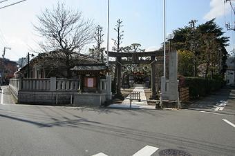 マウスクリックで拡大/縮小します