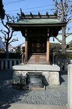 マウスクリックで拡大/縮小します