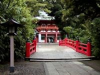 マウスクリックで拡大/縮小します