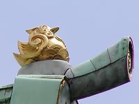 マウスクリックで拡大/縮小します