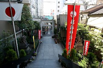 マウスクリックで拡大/縮小します