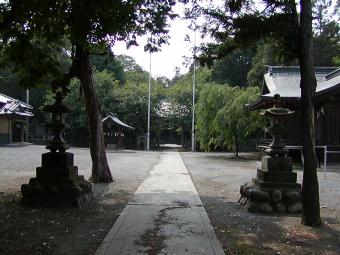 マウスクリックで拡大/縮小します