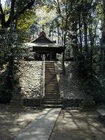 マウスクリックで拡大/縮小します