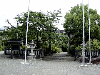 マウスクリックで拡大/縮小します