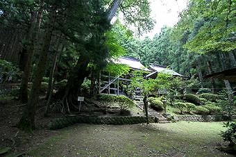 マウスクリックで拡大/縮小します