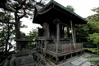 マウスクリックで拡大/縮小します