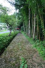 マウスクリックで拡大/縮小します