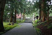 マウスクリックで拡大/縮小します