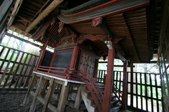 マウスクリックで拡大/縮小します