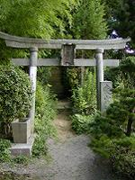 マウスクリックで拡大/縮小します