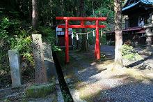 マウスクリックで拡大/縮小します