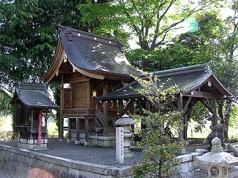 マウスクリックで拡大/縮小します