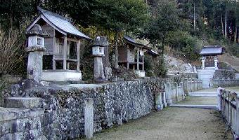 マウスクリックで拡大/縮小します