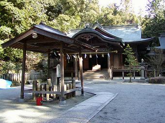 マウスクリックで拡大/縮小します