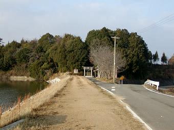 マウスクリックで拡大/縮小します