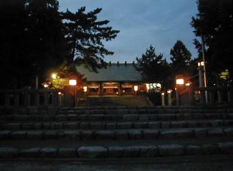 マウスクリックで拡大/縮小します