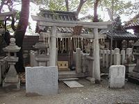 マウスクリックで拡大/縮小します