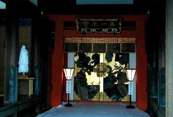 マウスクリックで拡大/縮小します